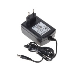 Stabiliseeritud väljundpingega toiteplokk 5VDC 4.0A • sisendpinge 100-240V, pistik 5.5mm/2.1mm Stabiliseeritud väljundpingega toiteplokk 5VDC 4.0A • sisendpinge 100-240V, pistik 5.5mm/2.1mm